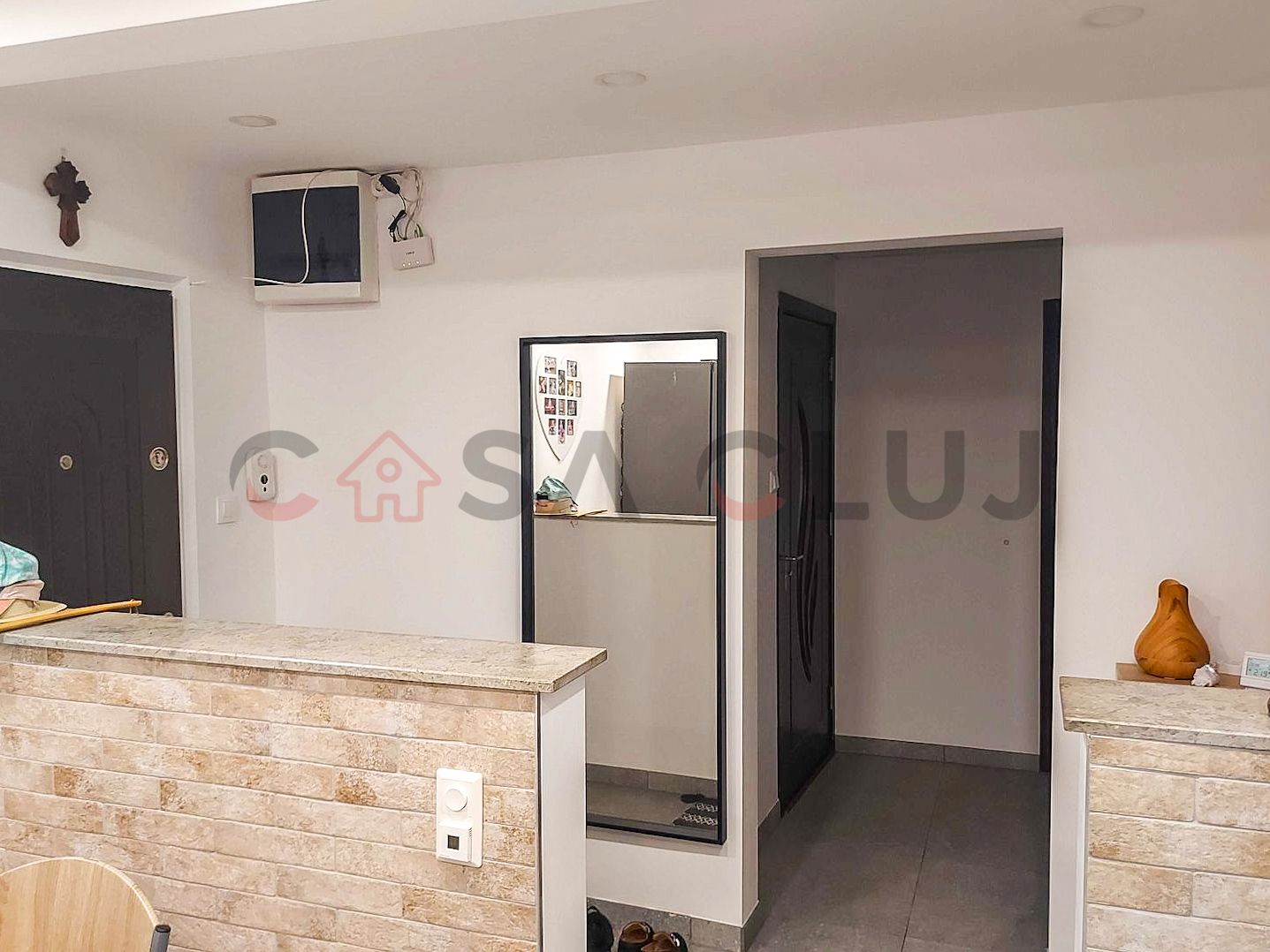 Finisaje moderne, zona linistita, ideal pentru familii — fotografia 8
