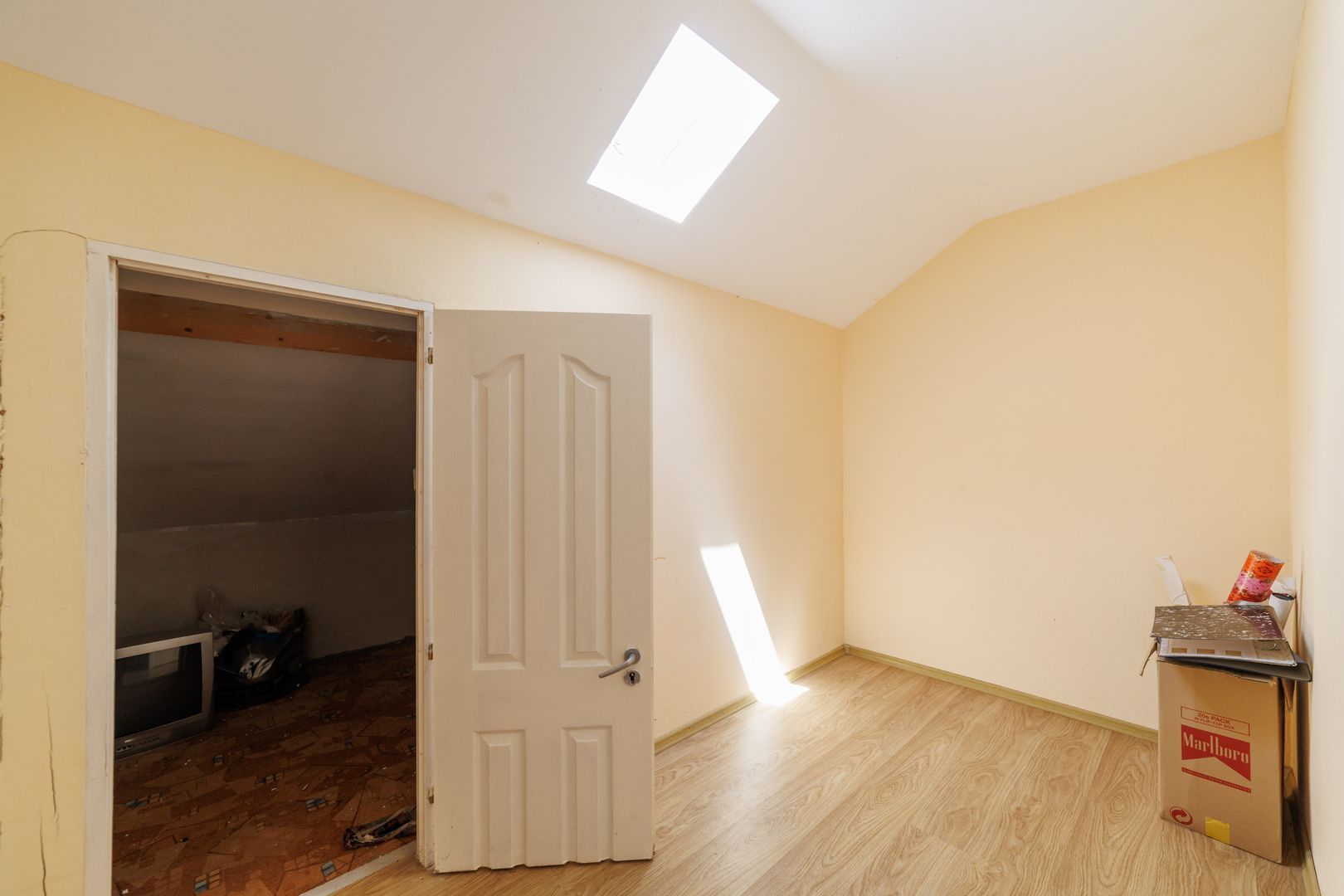 Casa P+M cu 4 camere si teren de 705 mp | Pitesti – Strada Zborului — fotografia 16