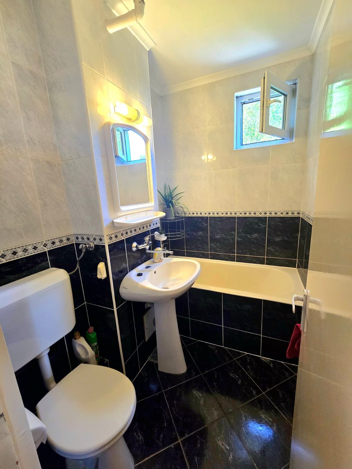 📍 De închiriat — apartament modern pe B-dul Closca , Satu Mare 🏡 — fotografia 8
