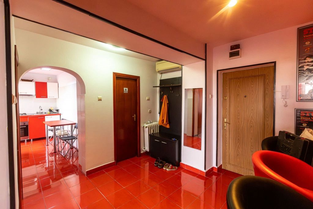 BRASADAS închiriază ap 2 cam Bd. Unirii, complet mobilat si utilat — fotografia 5