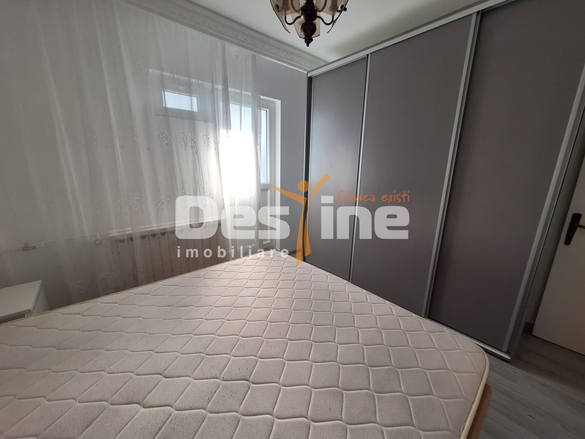 Apartament 3 camere – Râmnicu Sărat, Dristor — fotografia 3