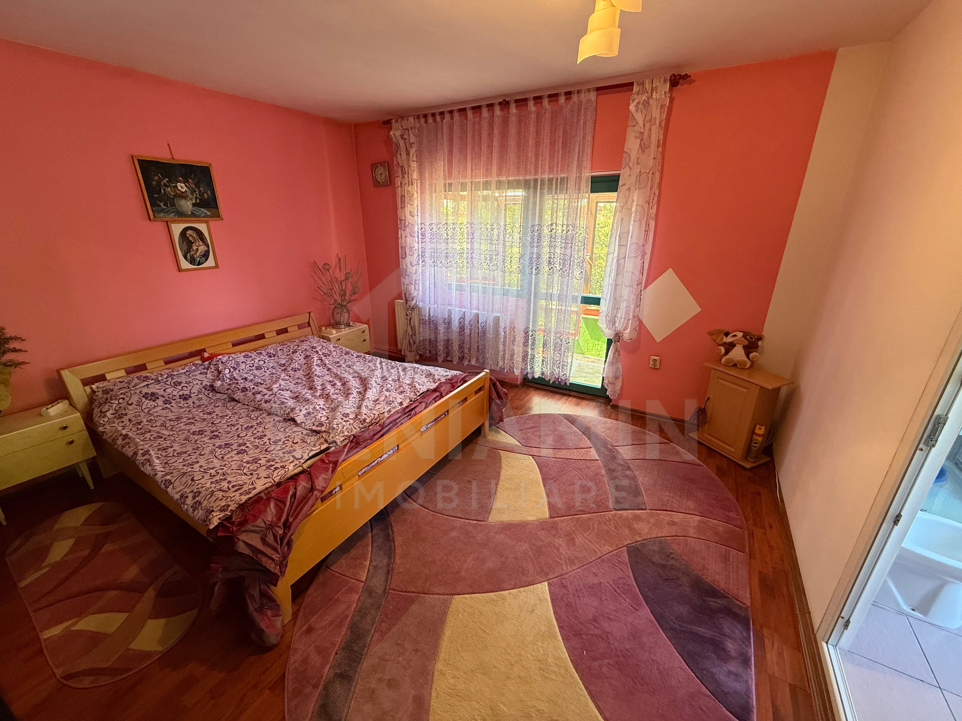 Casa Spatioasa D+P+1+M – 615mp - Teren 1000mp - Rovine — fotografia 7