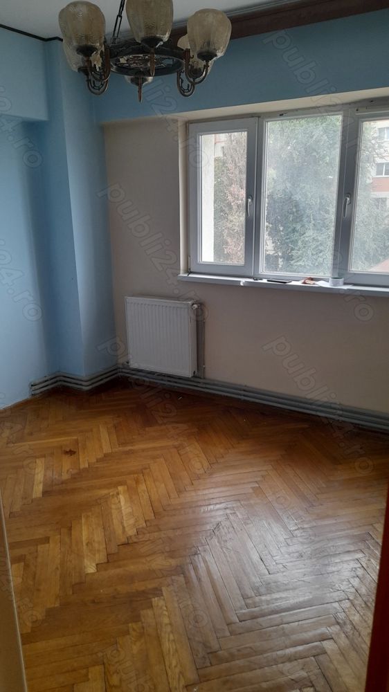 De vanzare ap 4 camere decomandat blv.Dacia — fotografia 5