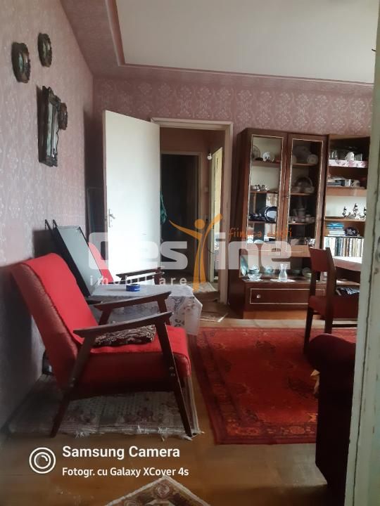 🏡 Apartament 2 camere, 50 mp, etaj 3 – Zona Dâmbovița — fotografia 2