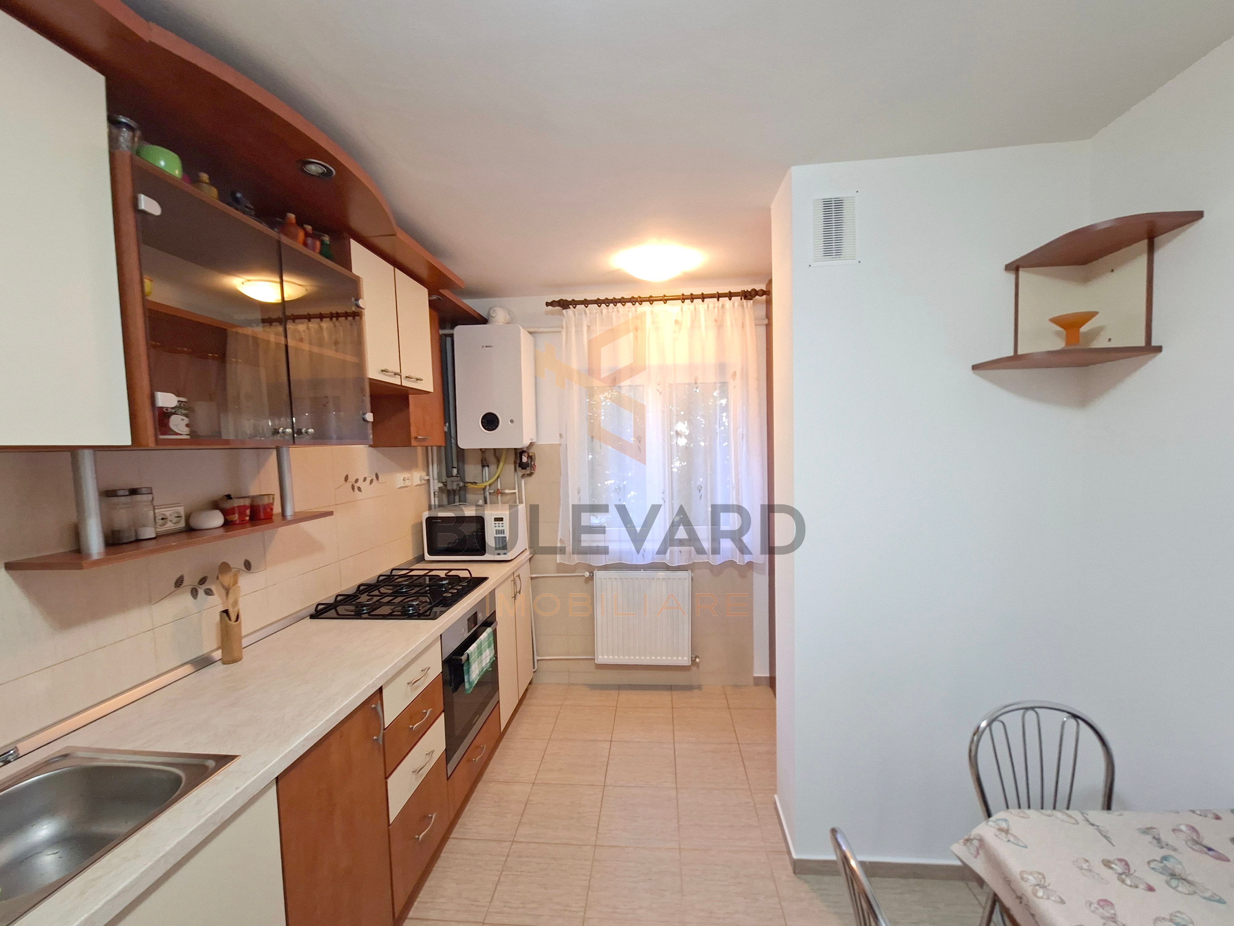 Apartament 3 camere decomandate + parcare, mijlocul strazii Titulescu! — fotografia 9