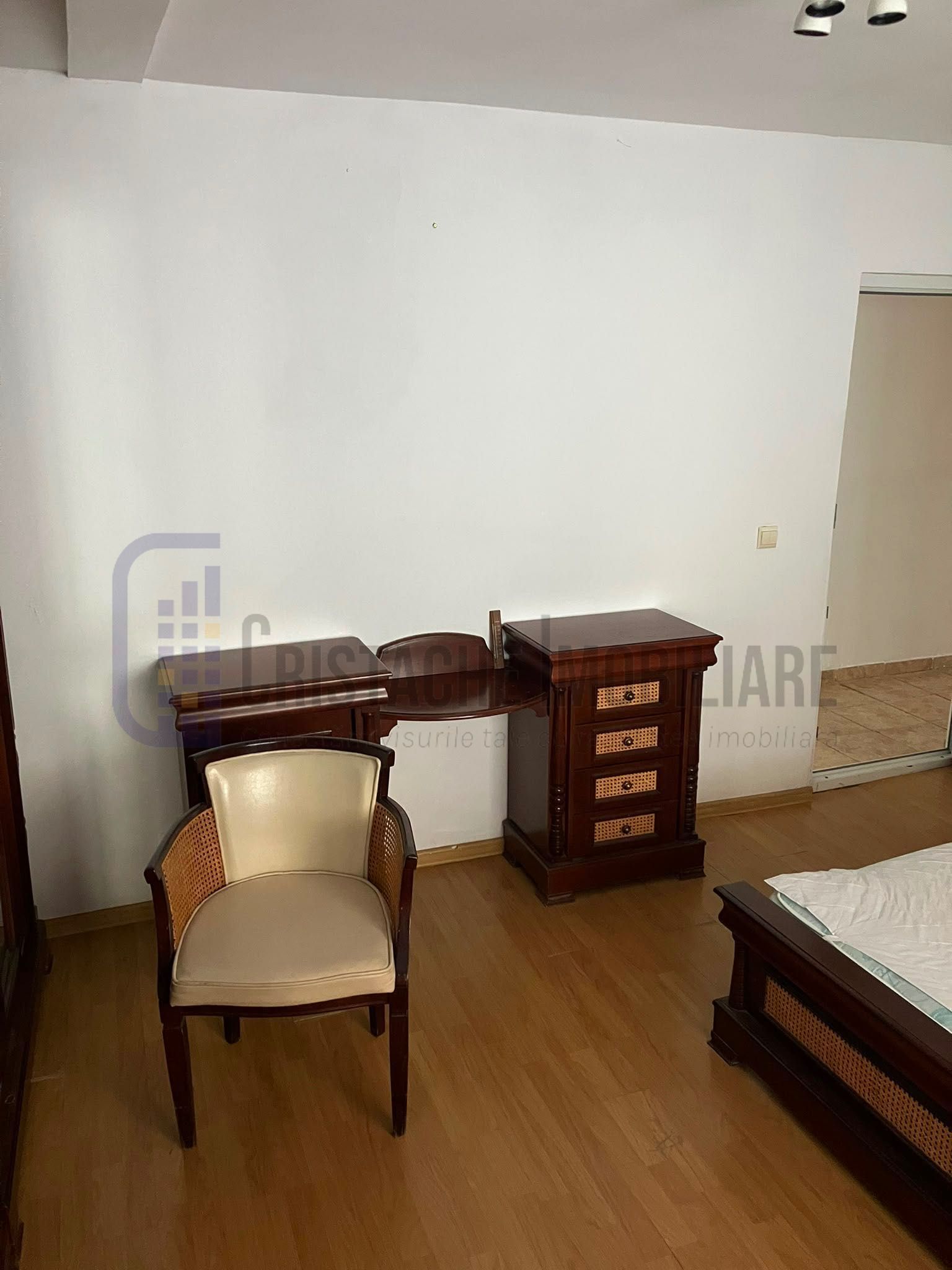 Centrala termica | 2 apartamente | Bloc boutique | metrou — fotografia 4