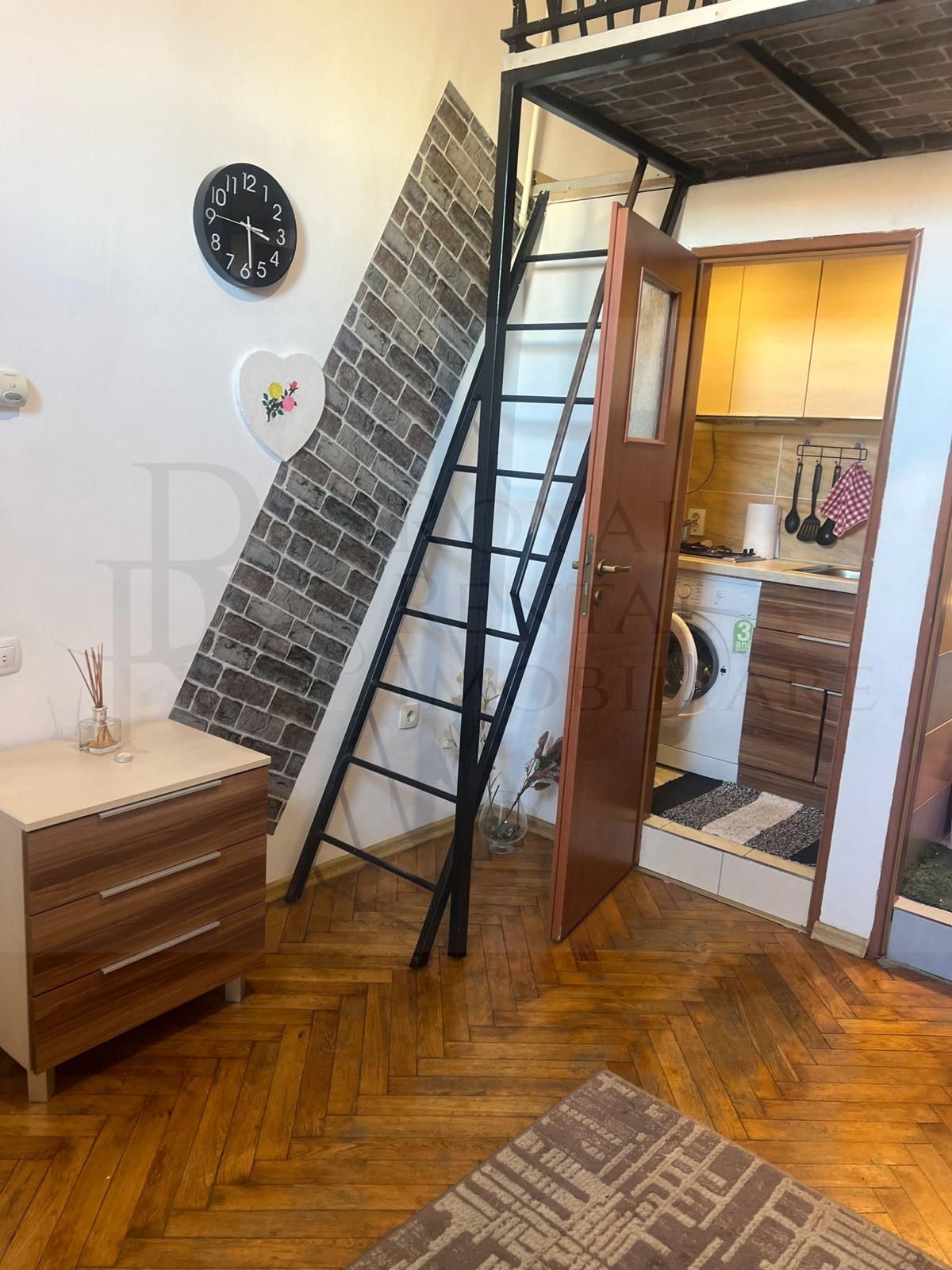 Apartament 2 camere de închiriat | Ultracentral | Str. Regele Ferdinand — fotografia 3