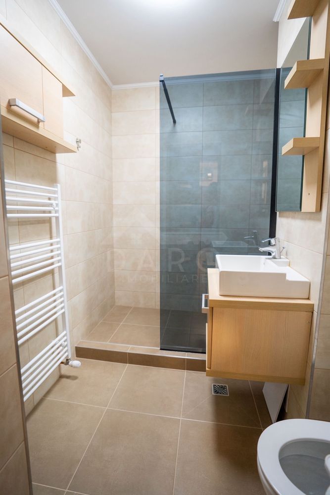 Apartament nou de inchiriat/rent, 2 camere,  Tg Mures, Cornisa (UMF) — fotografia 4