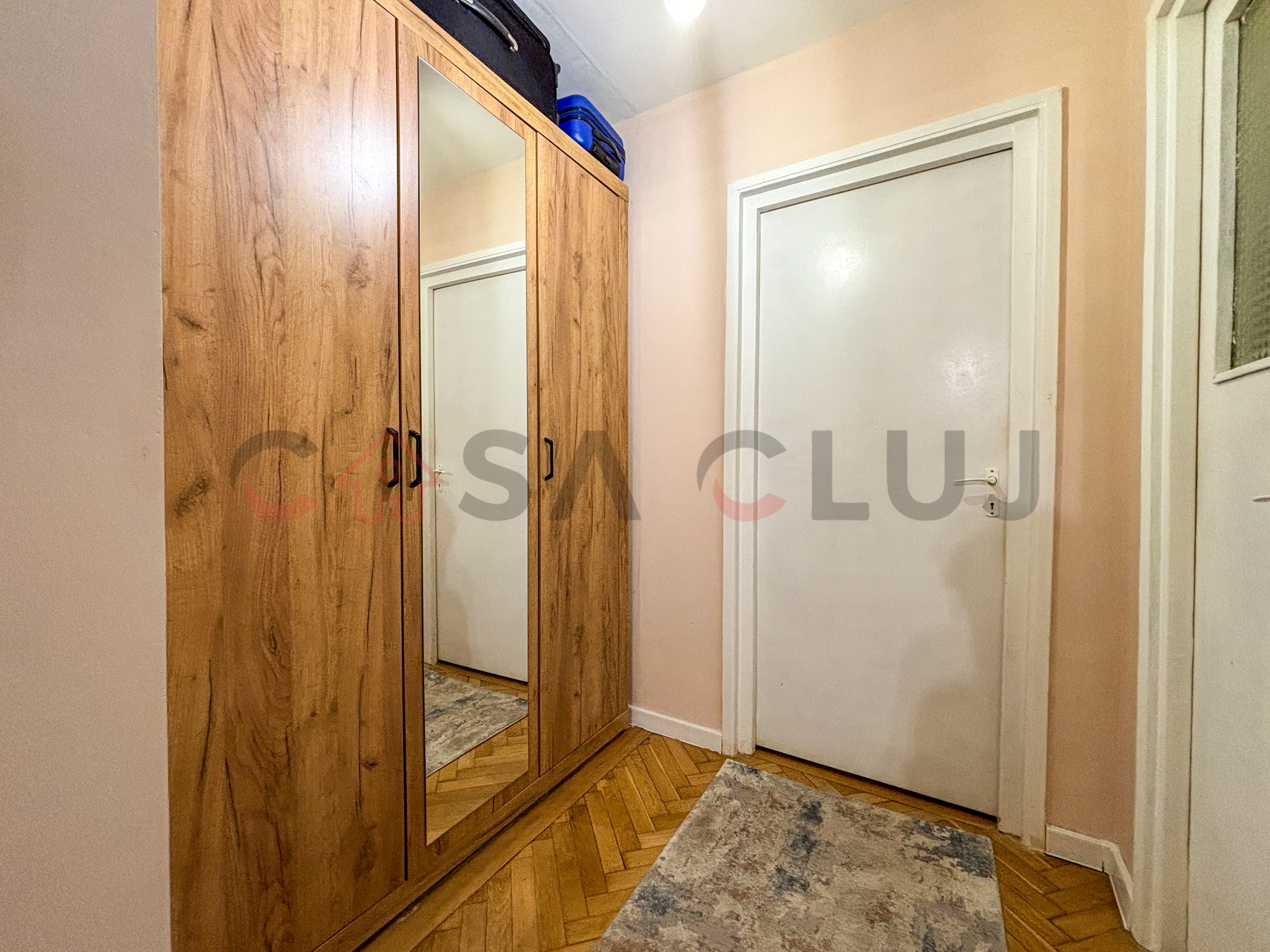Etaj 1 - Bloc Izolat Termic - Gheorgheni — fotografia 6