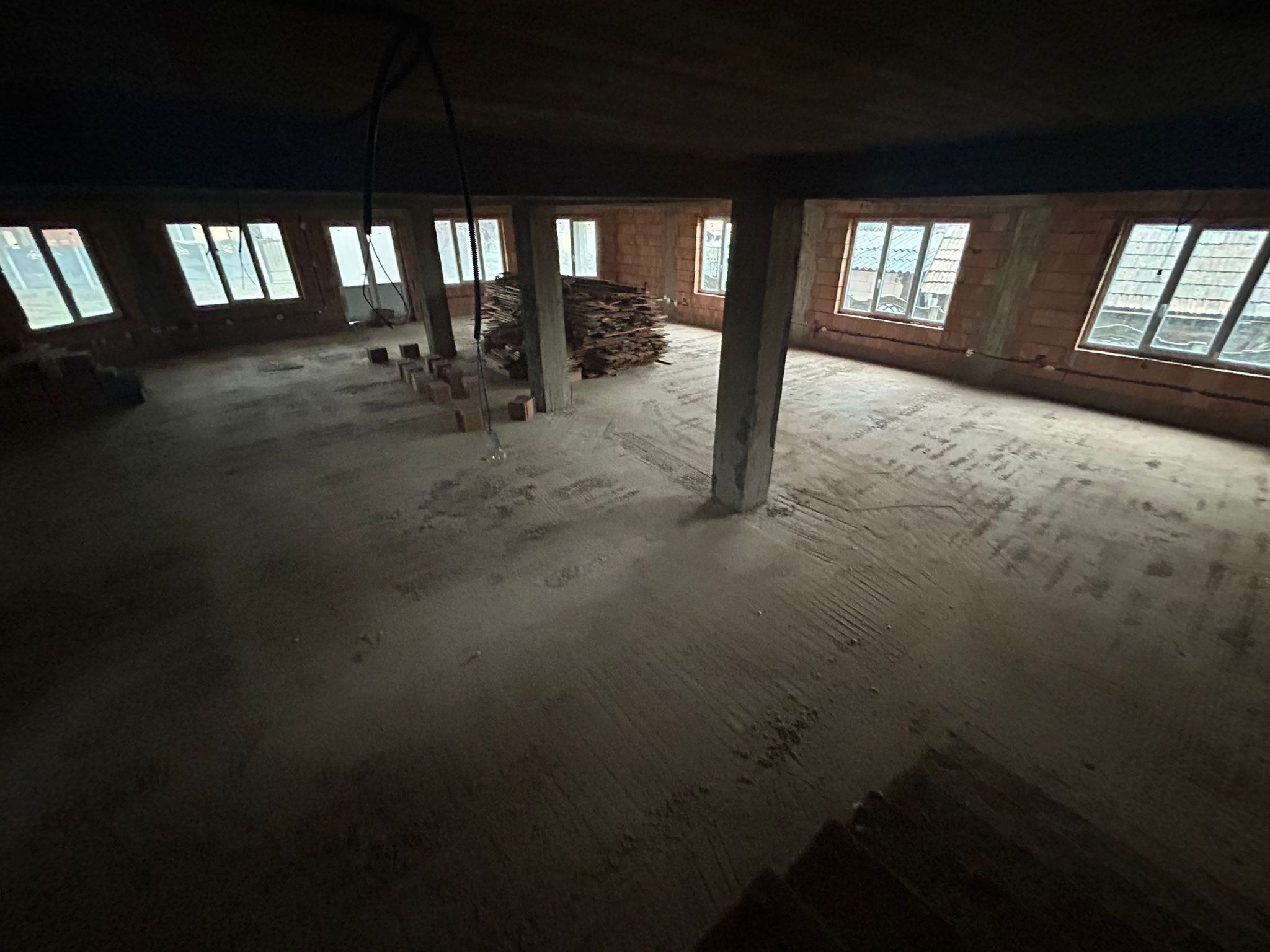Casa la rosu, 600mp utili, 1150mp teren, Comuna Mihalt — fotografia 8