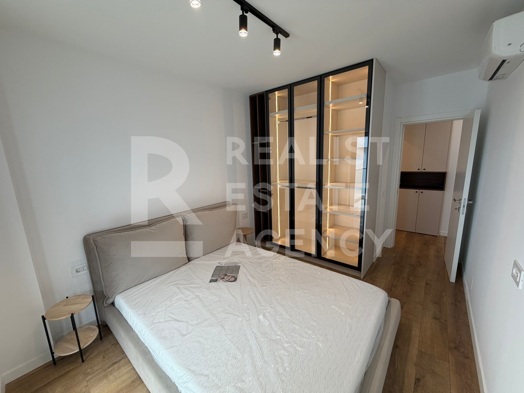 Studio dublu de vânzare în complexul PrimaVista — fotografia 3