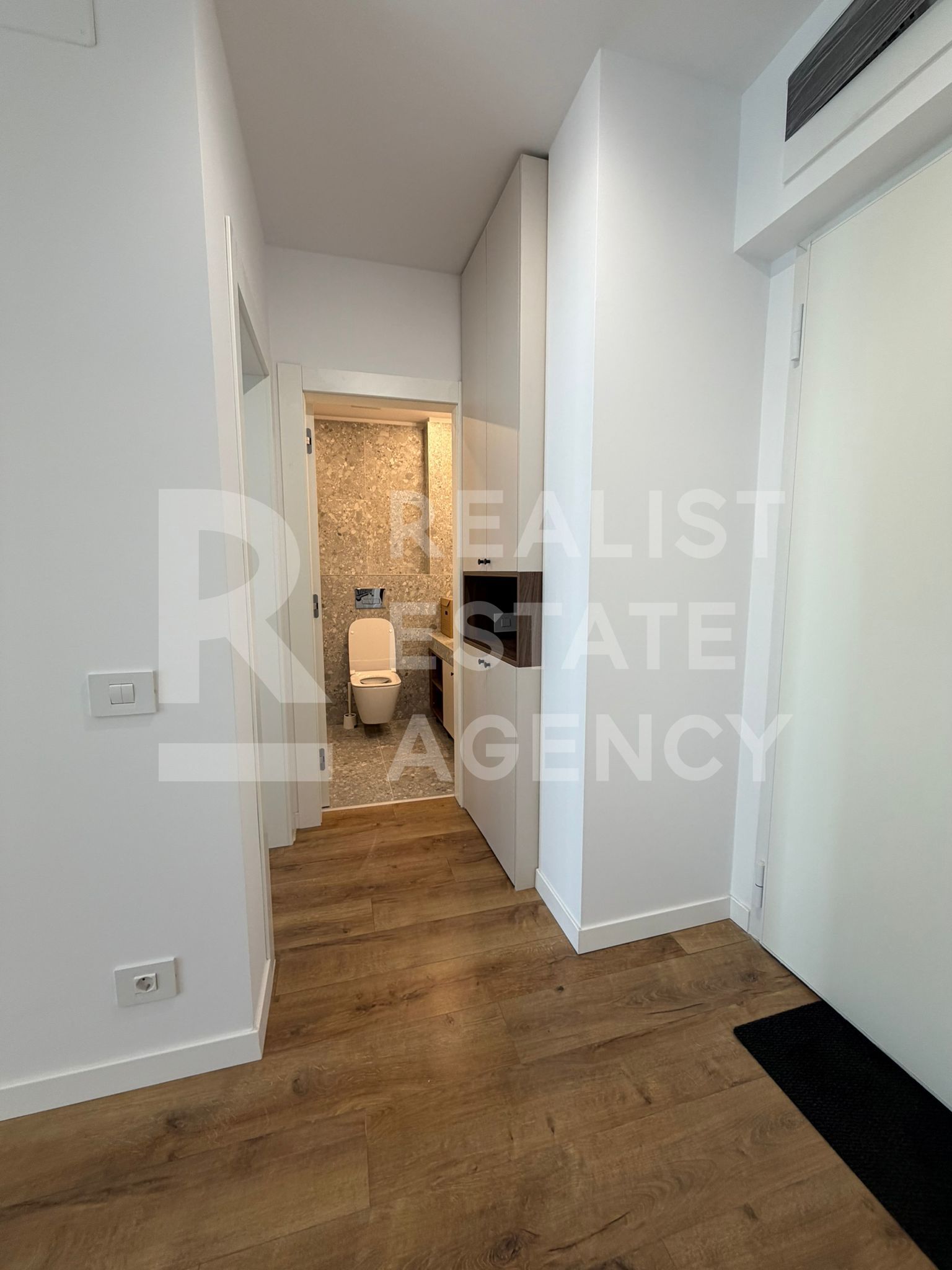 Studio dublu de vânzare în complexul PrimaVista — fotografia 4