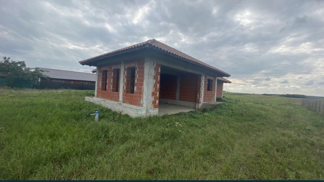 Vand casa la Madaras — fotografia 3