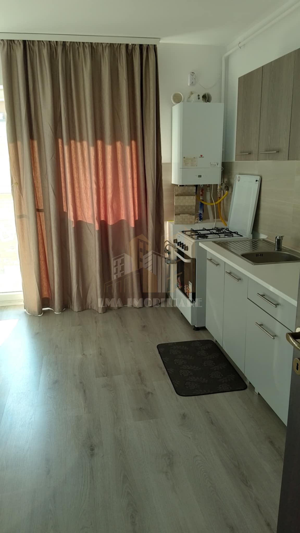 Apartament tip Studio Subcetate City 1 Sanpetru Bradov — fotografia 2