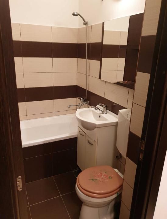 Garsonieră de închiriat | Galata | Etaj 2 | Centrală proprie | Mobilată și utila — fotografia 7