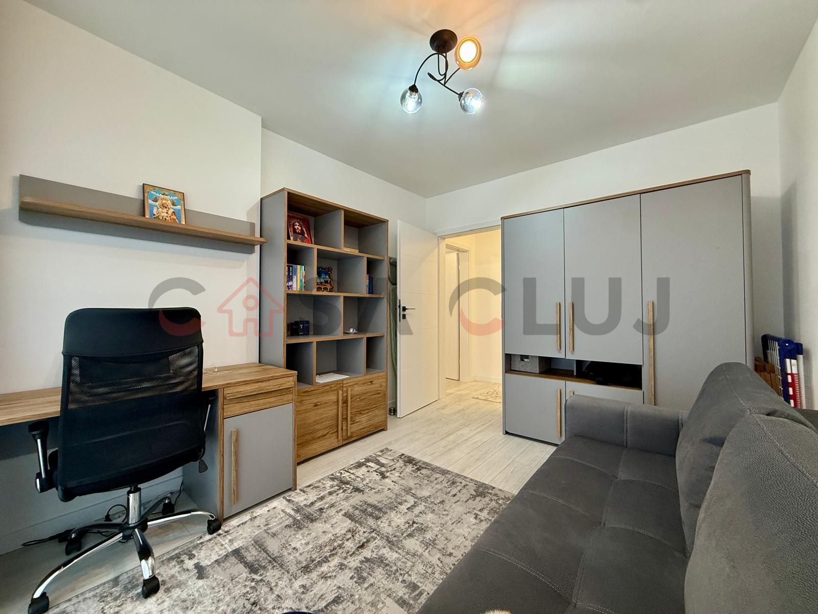3 camere, modern, la cheie, Iris — fotografia 10