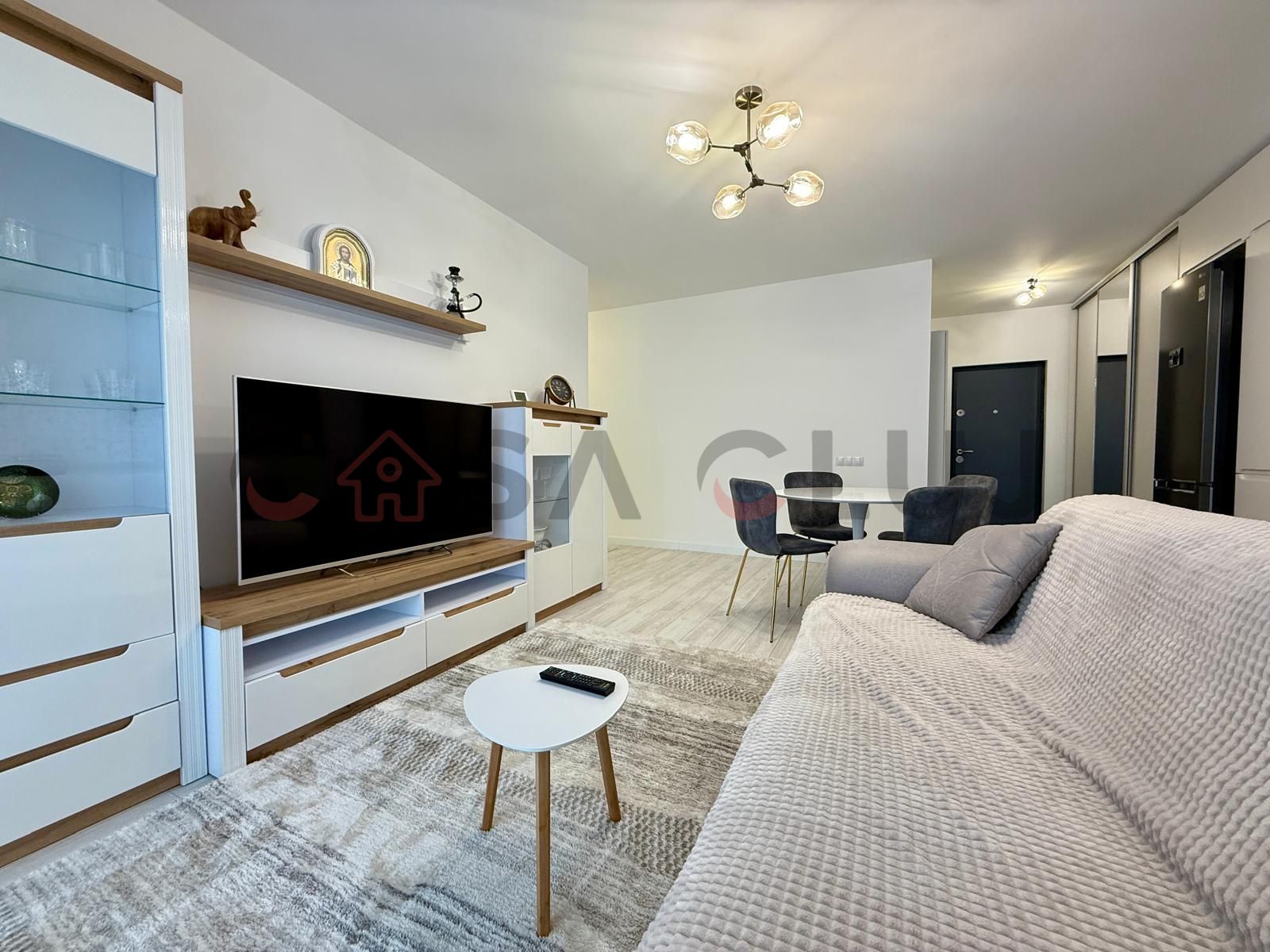 3 camere, modern, la cheie, Iris — fotografia 12
