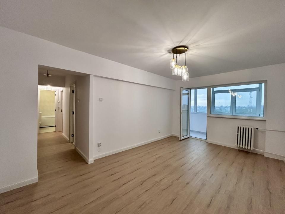 Apartament 2 camere, decomandat, renovat complet, Value Center, Ploiesti