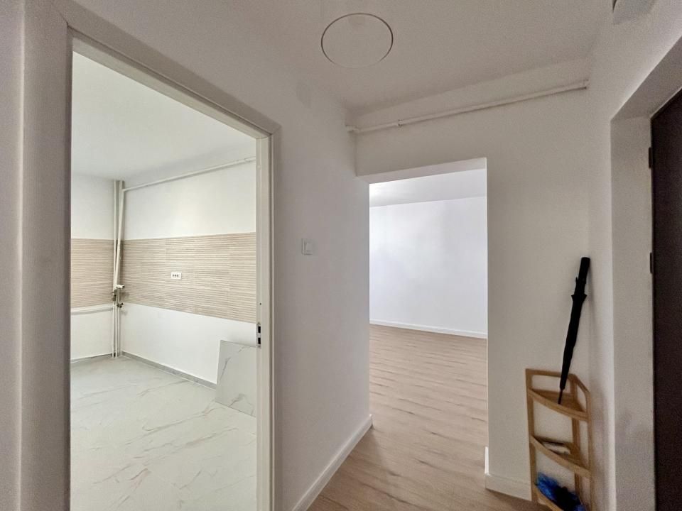 Apartament 2 camere, decomandat, renovat complet, Value Center, Ploiesti — fotografia 6