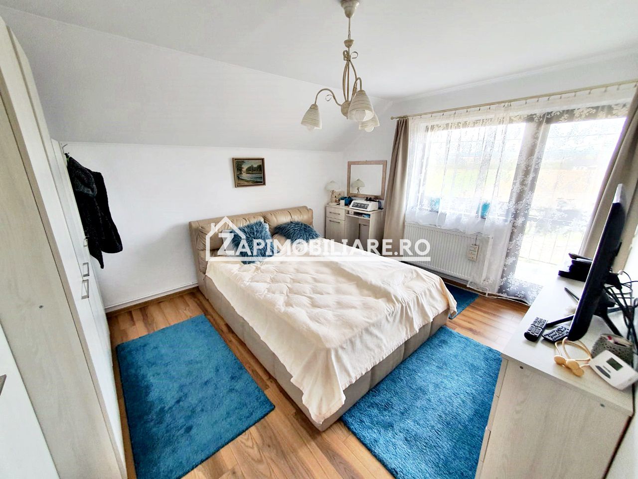 Casa 5 camere, 180 mp, 500 mp teren, garaj — fotografia 3