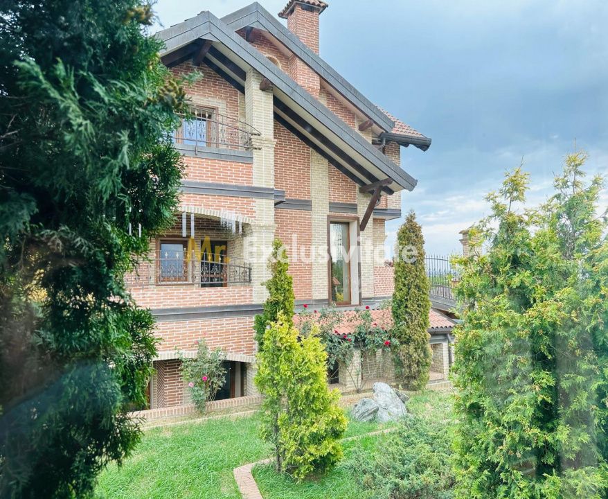 Vila impunătoare in stil italian - Ștefănești, Argeș — fotografia 14