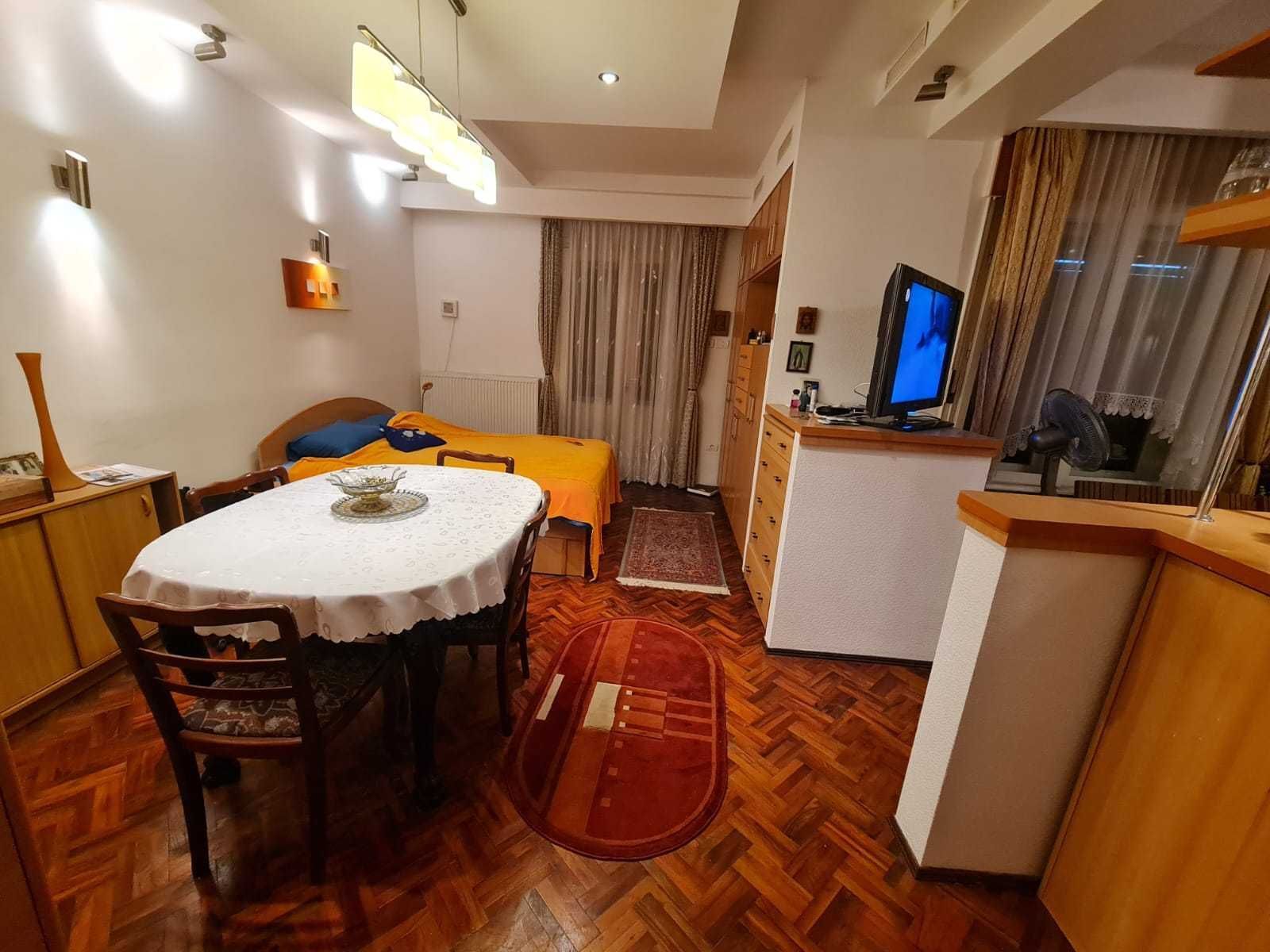 Apartament in vila zona Baicului — fotografia 6