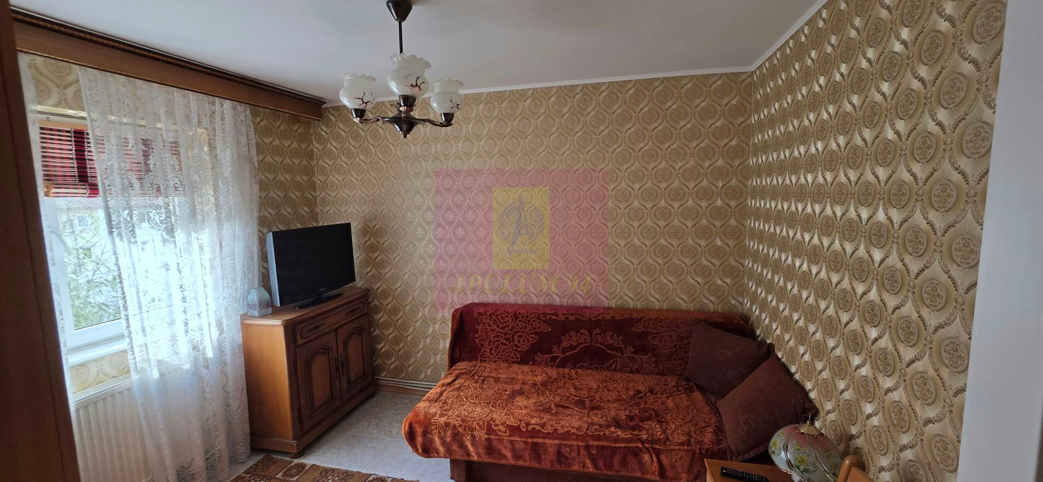 Apartament cu 2 camere de vânzare în Azuga – vedere spre munte — fotografia 4