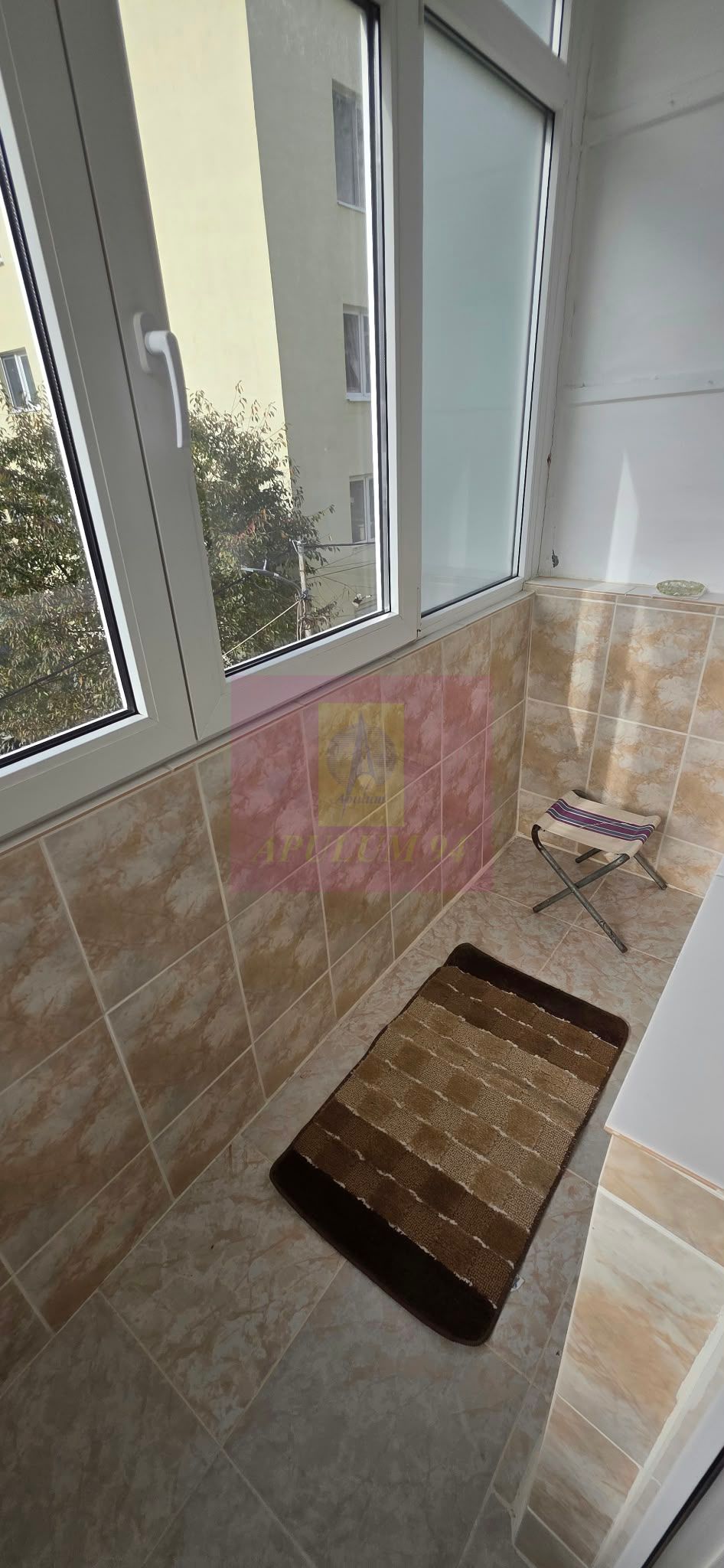 Apartament cu 2 camere de vânzare în Azuga – vedere spre munte — fotografia 6