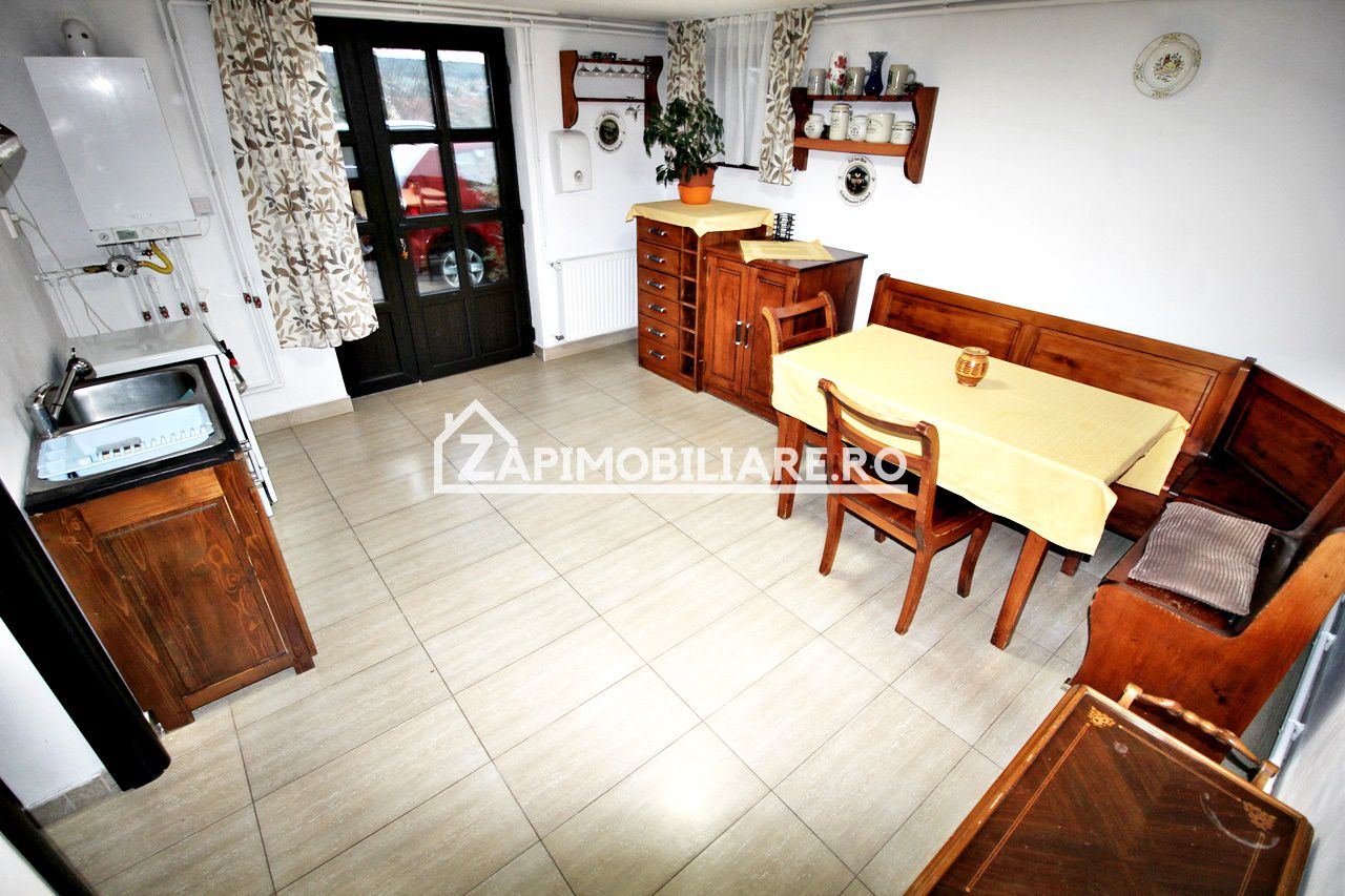 Cazare muncitori Casa 3 camere, 100 mp, 1.000 mp teren, — fotografia 5