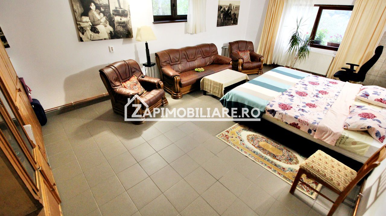 Cazare muncitori Casa 3 camere, 100 mp, 1.000 mp teren, — fotografia 9