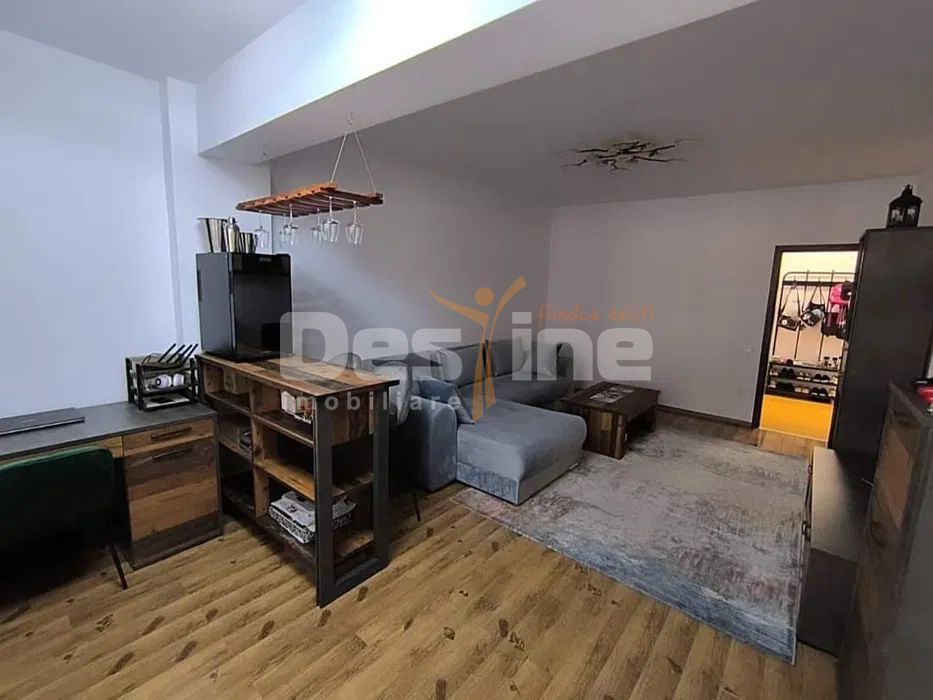 APARTAMENT 3 CAMERE DECOMANDAT  CARTIERUL LATIN — fotografia 4