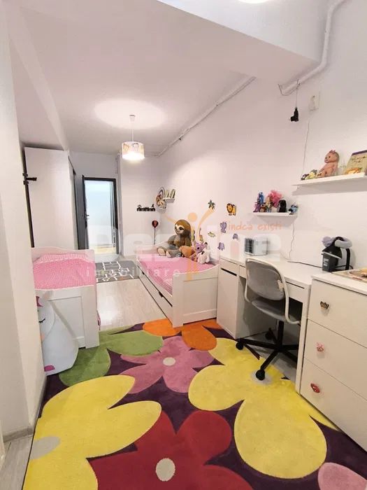 APARTAMENT 3 CAMERE DECOMANDAT  CARTIERUL LATIN — fotografia 5
