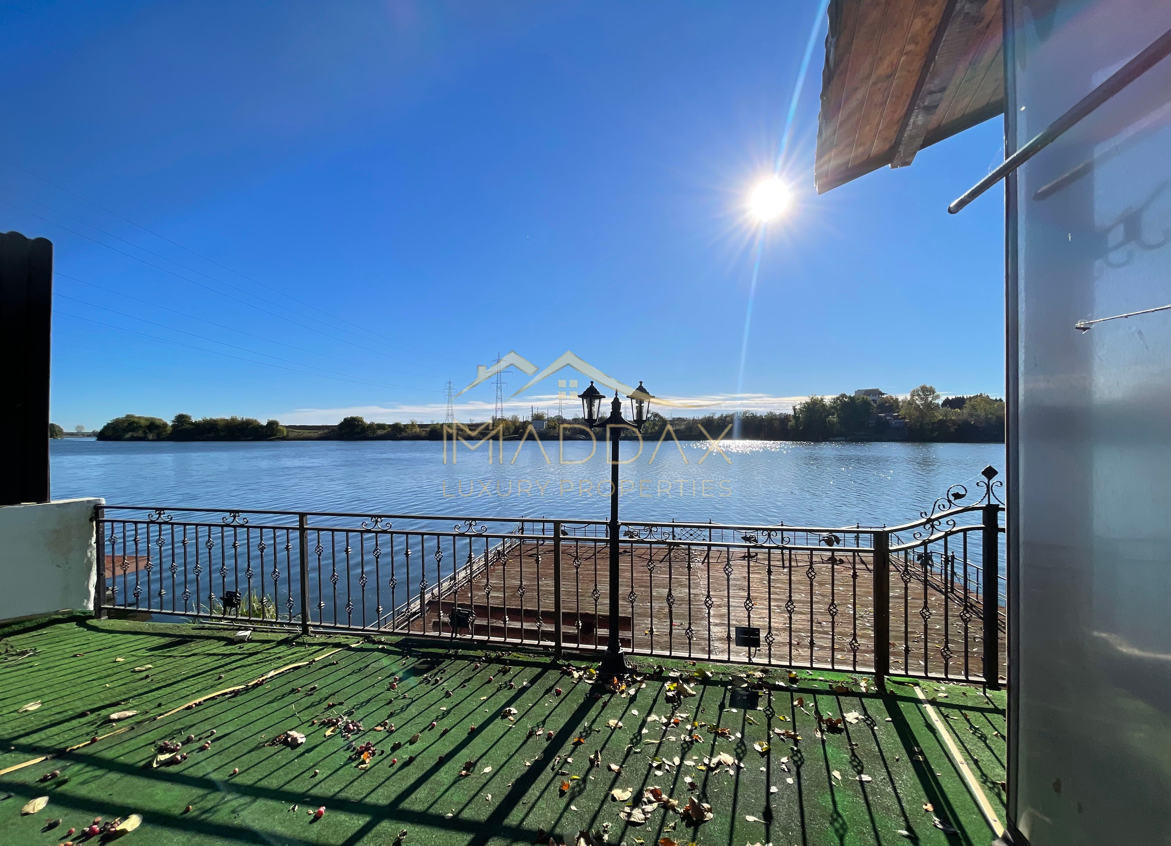 Vila 7 camere**Lake view**Ponton privat**Piscina**Teren 933 MP//Balotesti — fotografia 3