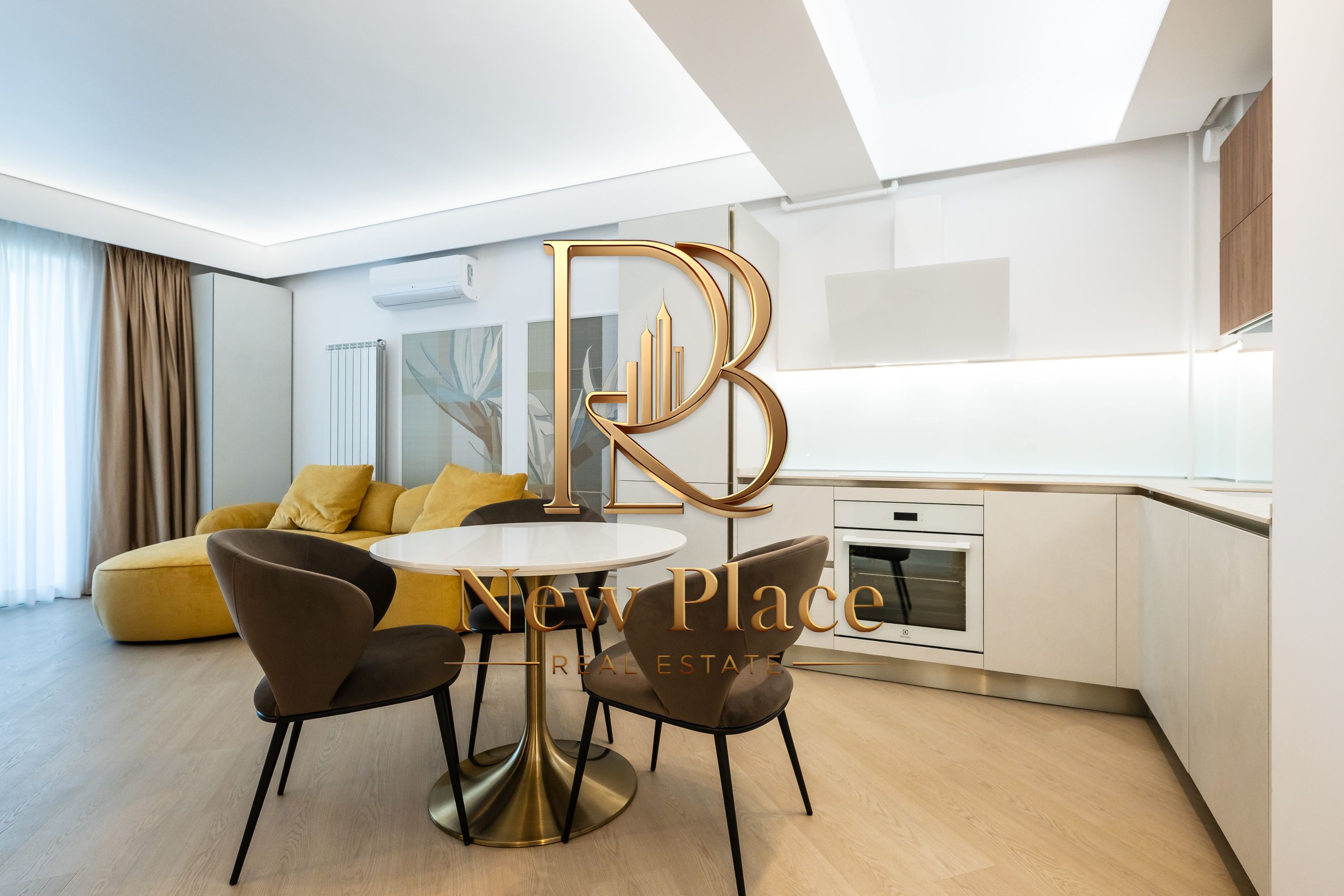 [VIDEO] CORTINA NORTH | Mobila Rovere | Parcare subterana | LUX — fotografia 6