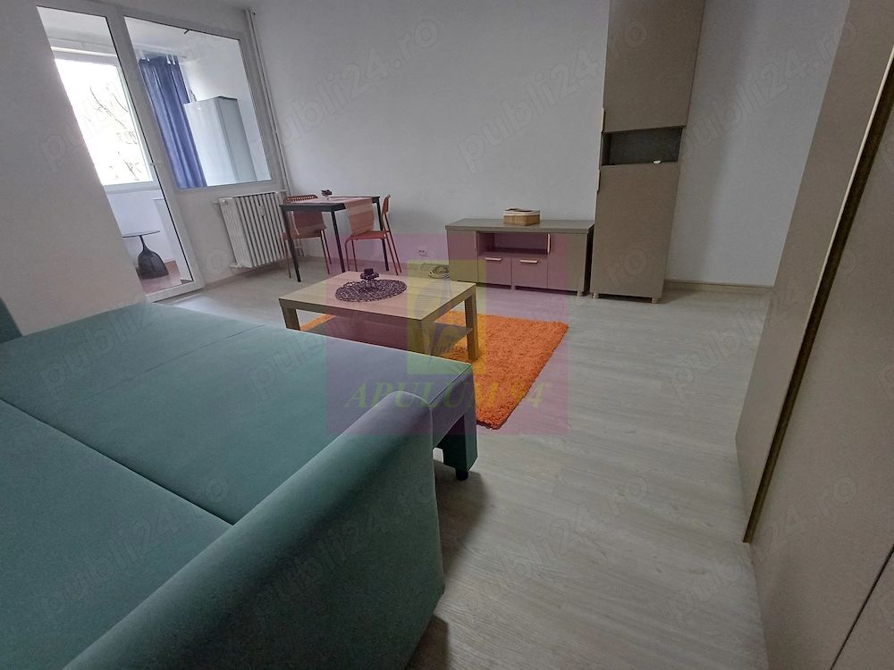 Garsoniera, renovata si mobilata Grand Arena metrou Aparatorii Patriei — fotografia 4