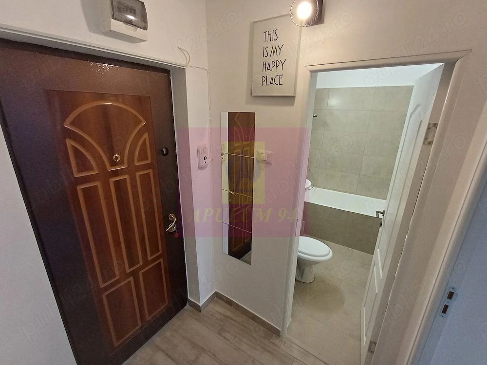 Garsoniera, renovata si mobilata Grand Arena metrou Aparatorii Patriei — fotografia 5