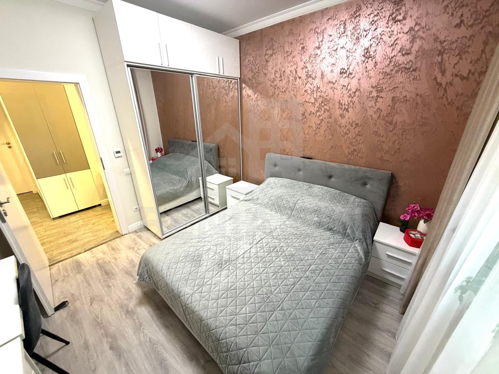 Apartament decomandat deosebit 3 camere 2 bai bloc 2020 cu parcare — fotografia 6