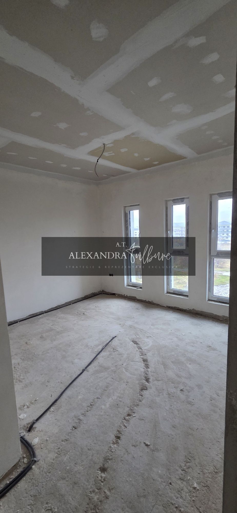 Casa finalizata 2025, 109 mp cu parcare si gradina zona Terra