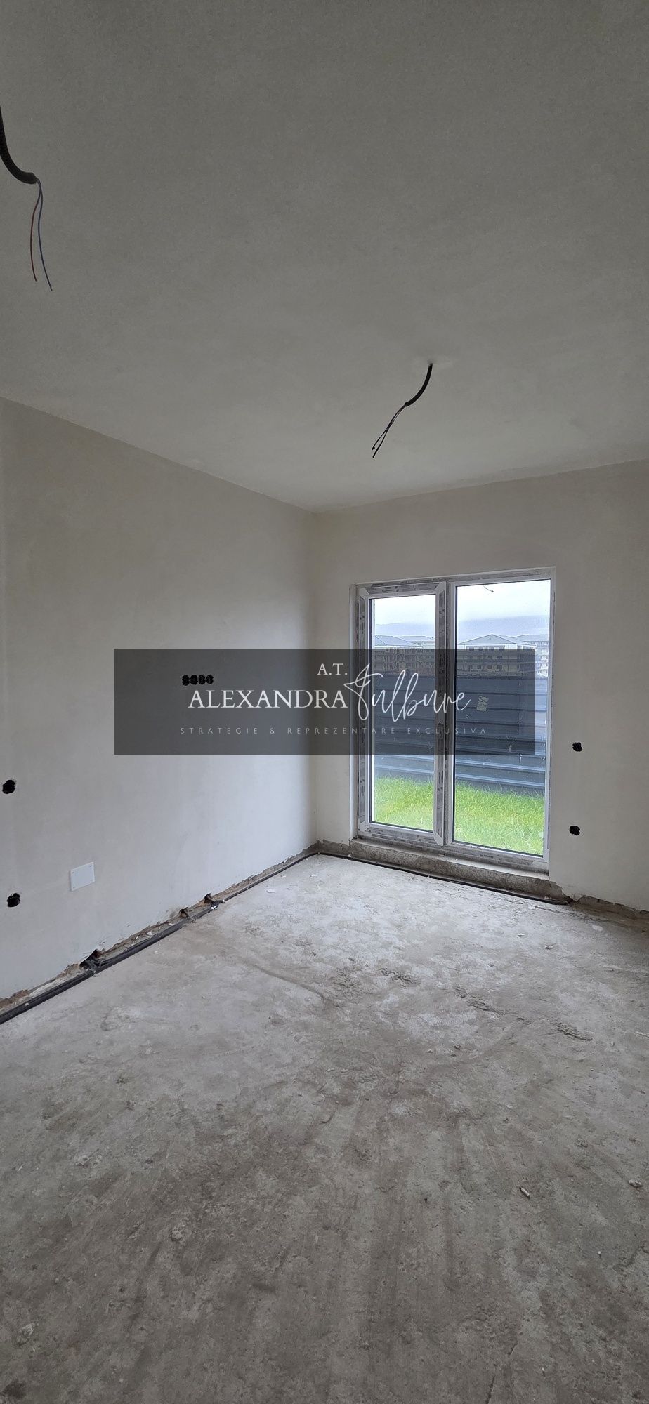 Casa finalizata 2025, 109 mp cu parcare si gradina zona Terra — fotografia 4