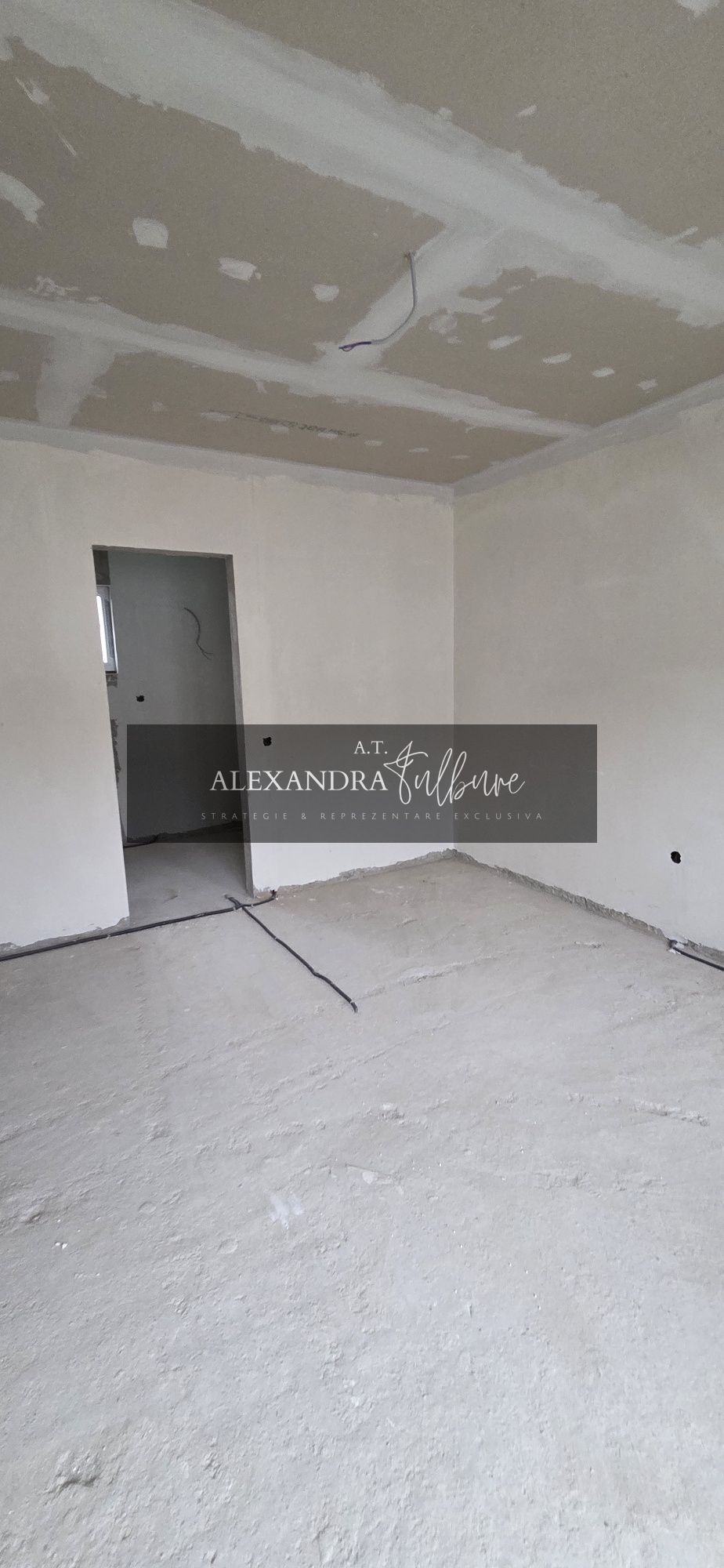 Casa finalizata 2025, 109 mp cu parcare si gradina zona Terra — fotografia 6
