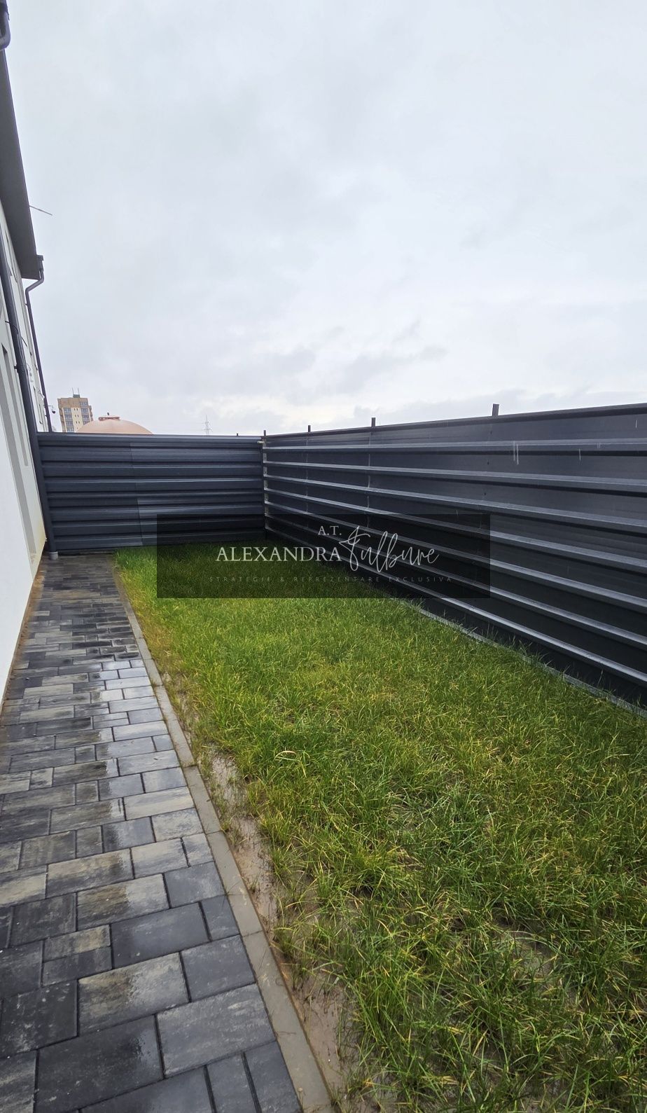 Casa finalizata 2025, 109 mp cu parcare si gradina zona Terra — fotografia 7