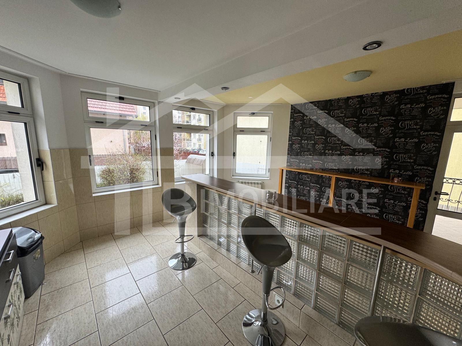 Vila cu 6 camere, 420mp,  teren 720mp, parcari, Zona Shopping City — fotografia 20