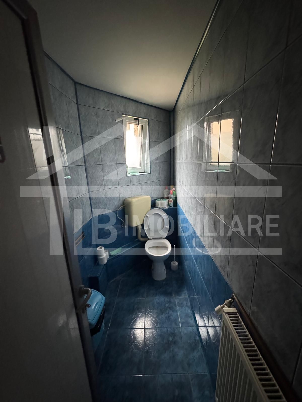 Vila cu 6 camere, 420mp,  teren 720mp, parcari, Zona Shopping City — fotografia 27