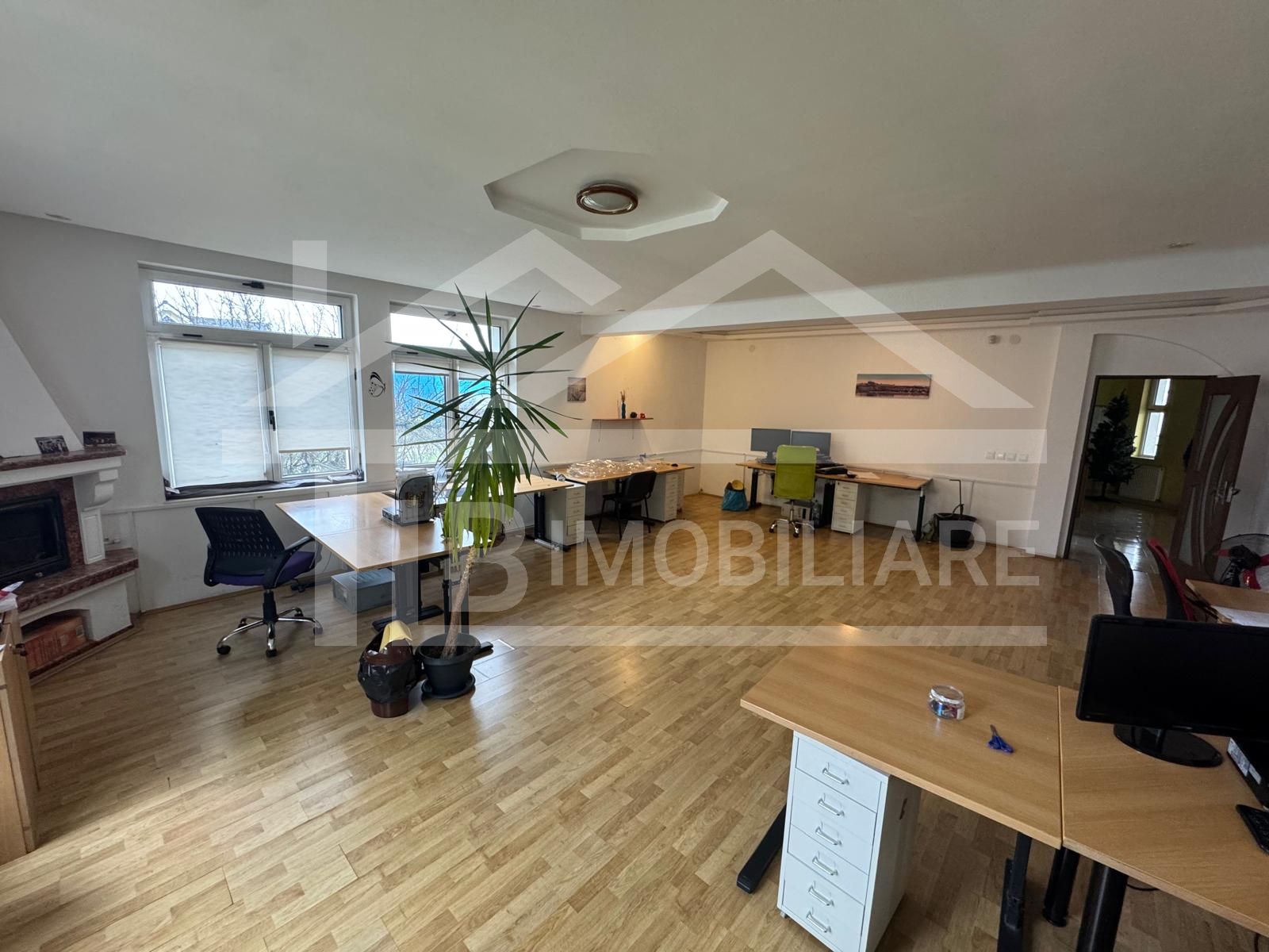 Vila cu 6 camere, 420mp,  teren 720mp, parcari, Zona Shopping City — fotografia 5