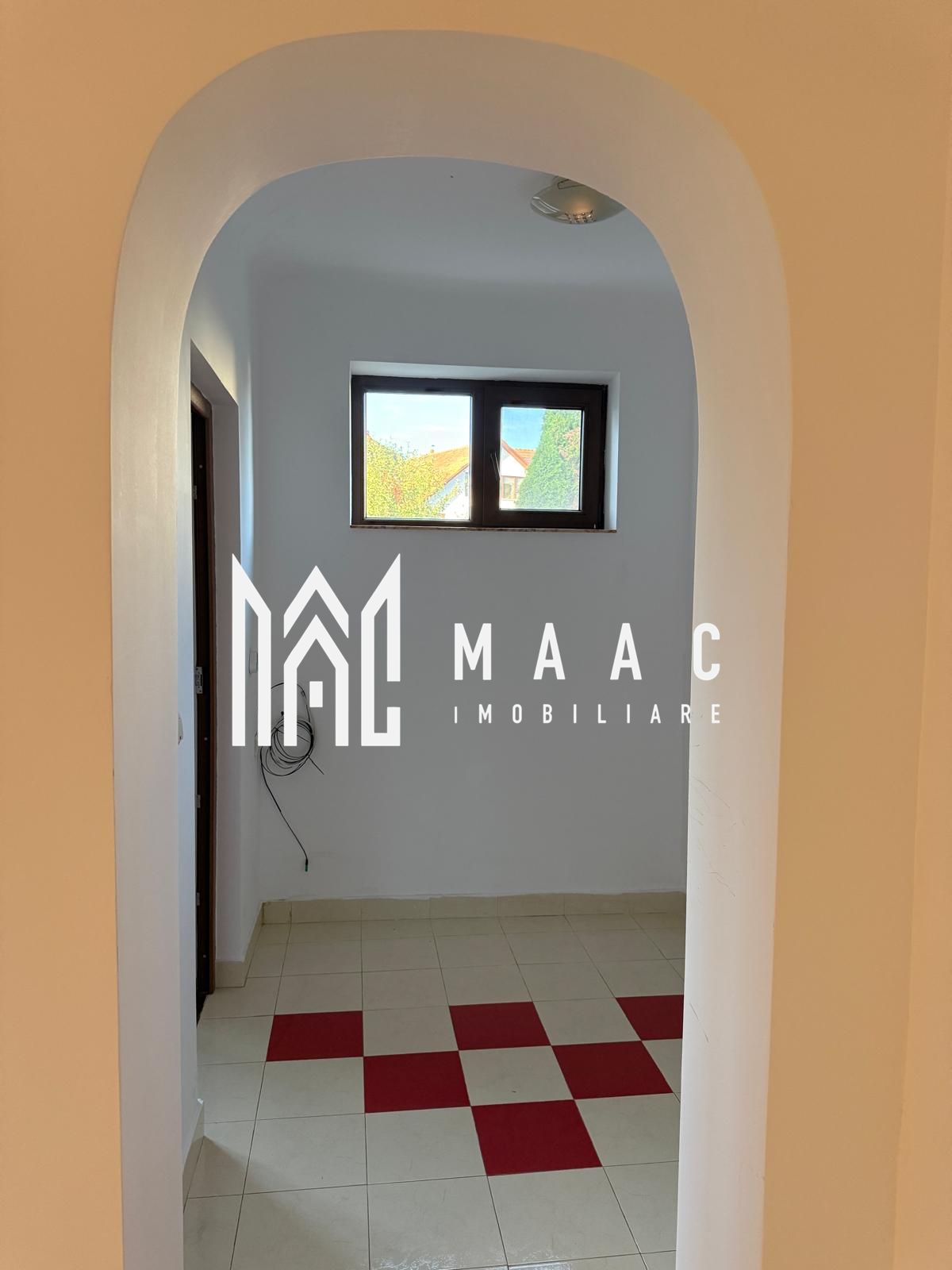 Casă 3 camere de închiriat | Șelimbăr | 95 mp | curte — fotografia 5