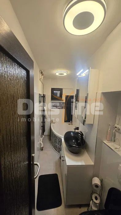 Apartament cu 4 camere de vânzare – Crângași — fotografia 5