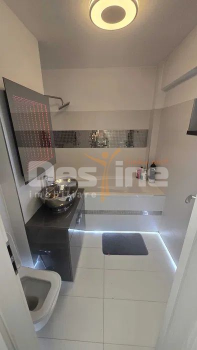 Apartament cu 4 camere de vânzare – Crângași — fotografia 6