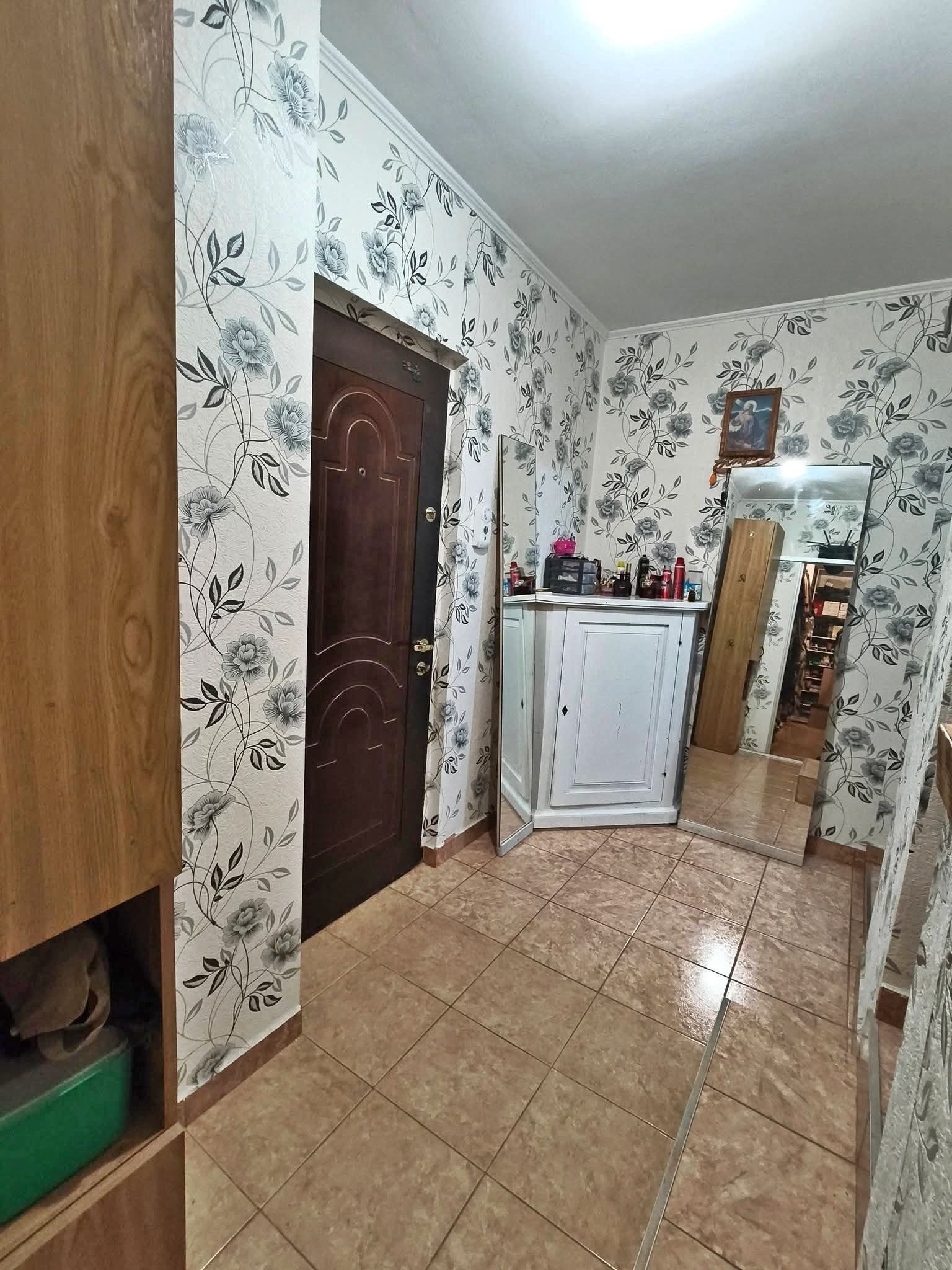 Apart. 3 camere, util 69 mp, parcare de domiciliu, zona Dacia, Oradea — fotografia 12