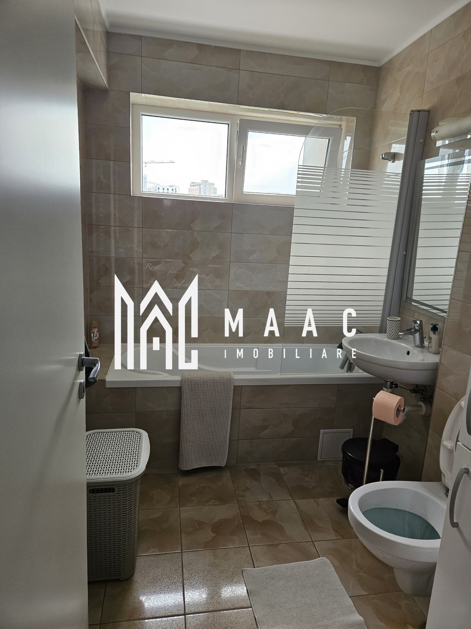 Apartament 3 camere Sibiu | Mihai Viteazul | nedecomandat, balcon — fotografia 4