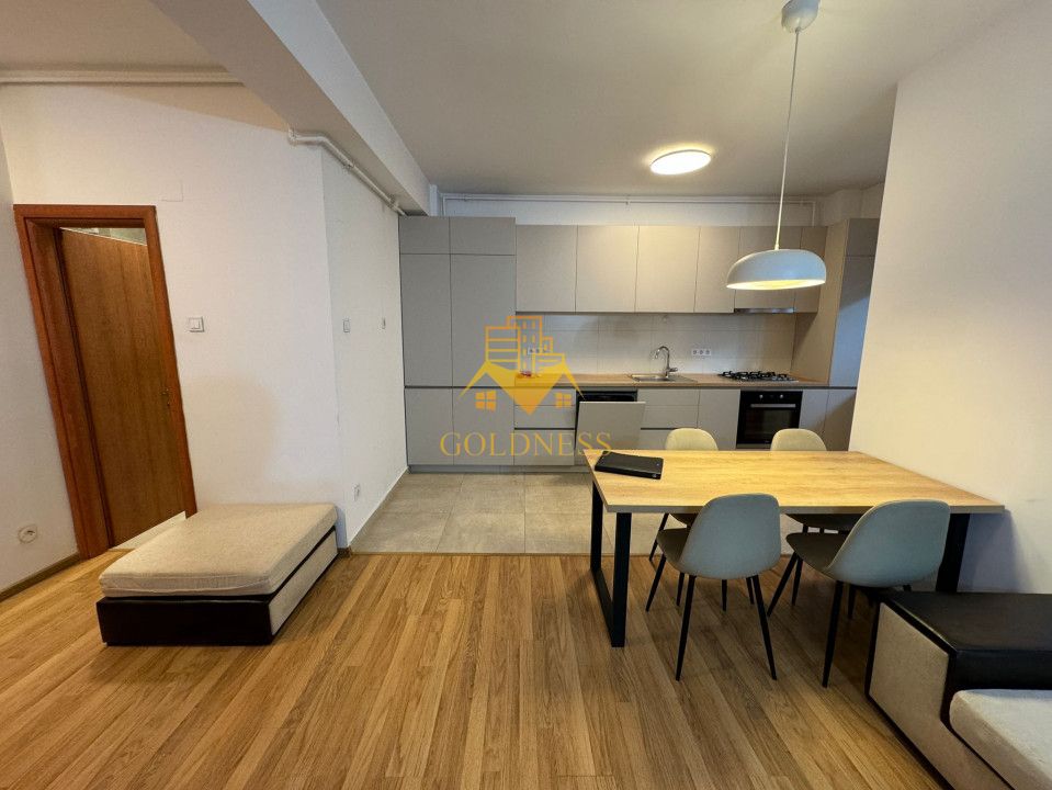 2 camere, Andrei Muresanu,Grand Hotel Italia, Trifoiului — fotografia 3